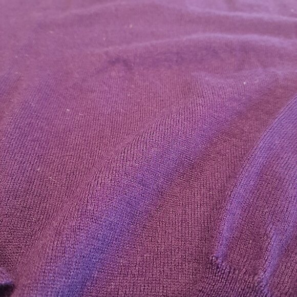 Polo Ralph Lauren - Custim Fit Merino Wool V neck sweater - Women's Medium - Picture 6 of 7